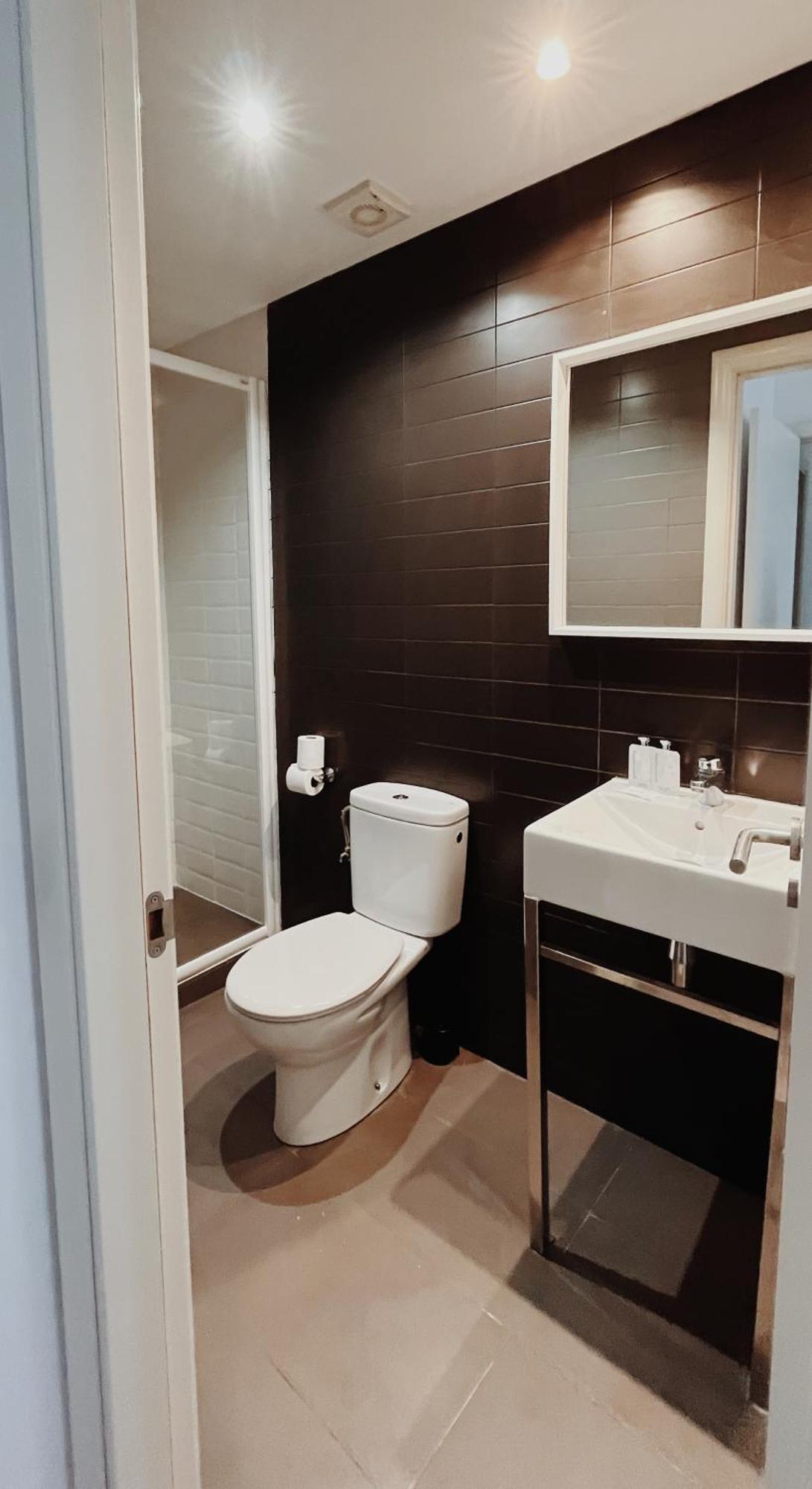 Apartamentos Express By Gaiarooms Барселона Экстерьер фото